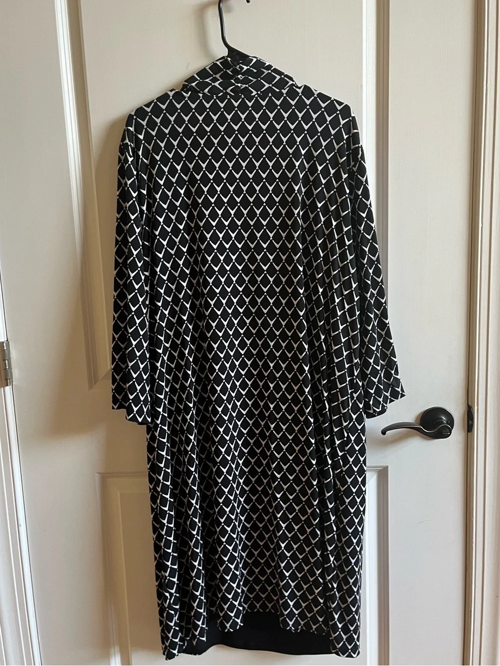 Dress Barn Black & White Geometric Dress, Size 22W